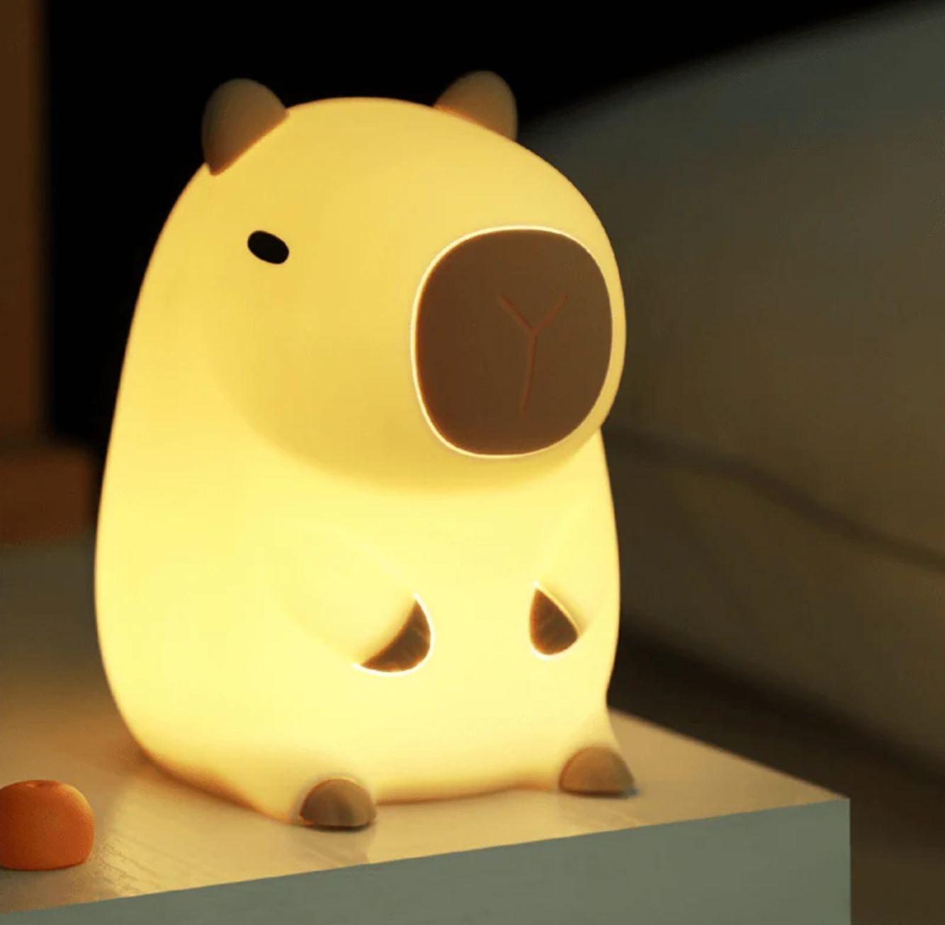 Capybara LED éjjeli lámpa